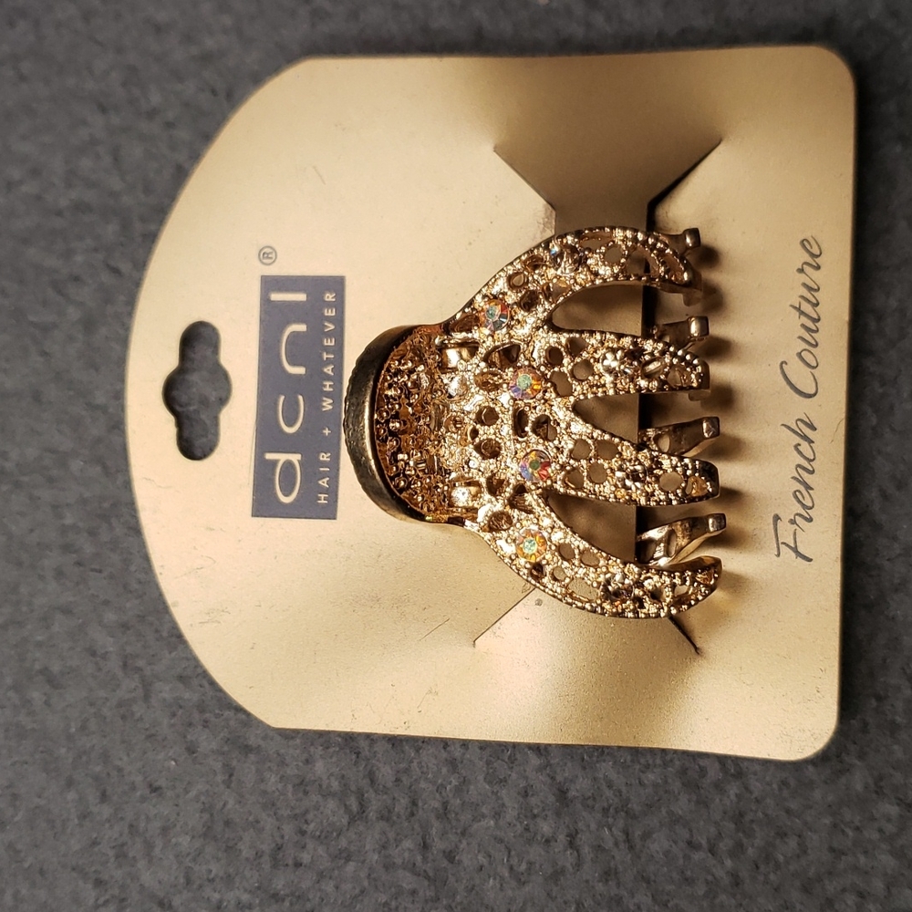 Helen of Troy Gold Sparkling Hair Clips-  2 for less than the price of 1!!